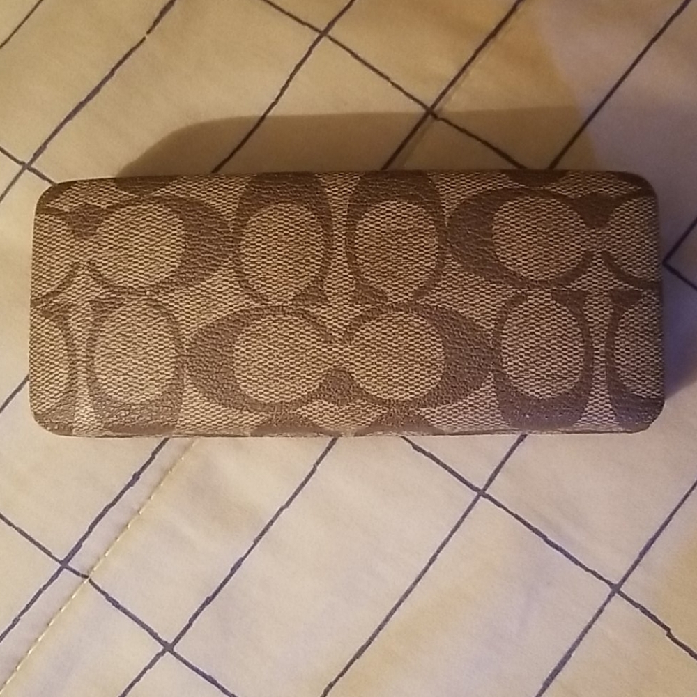 Eyeglass case